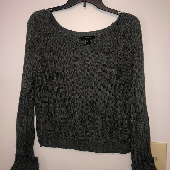 Forever 21 Grey Sweater - Picture 1 of 2